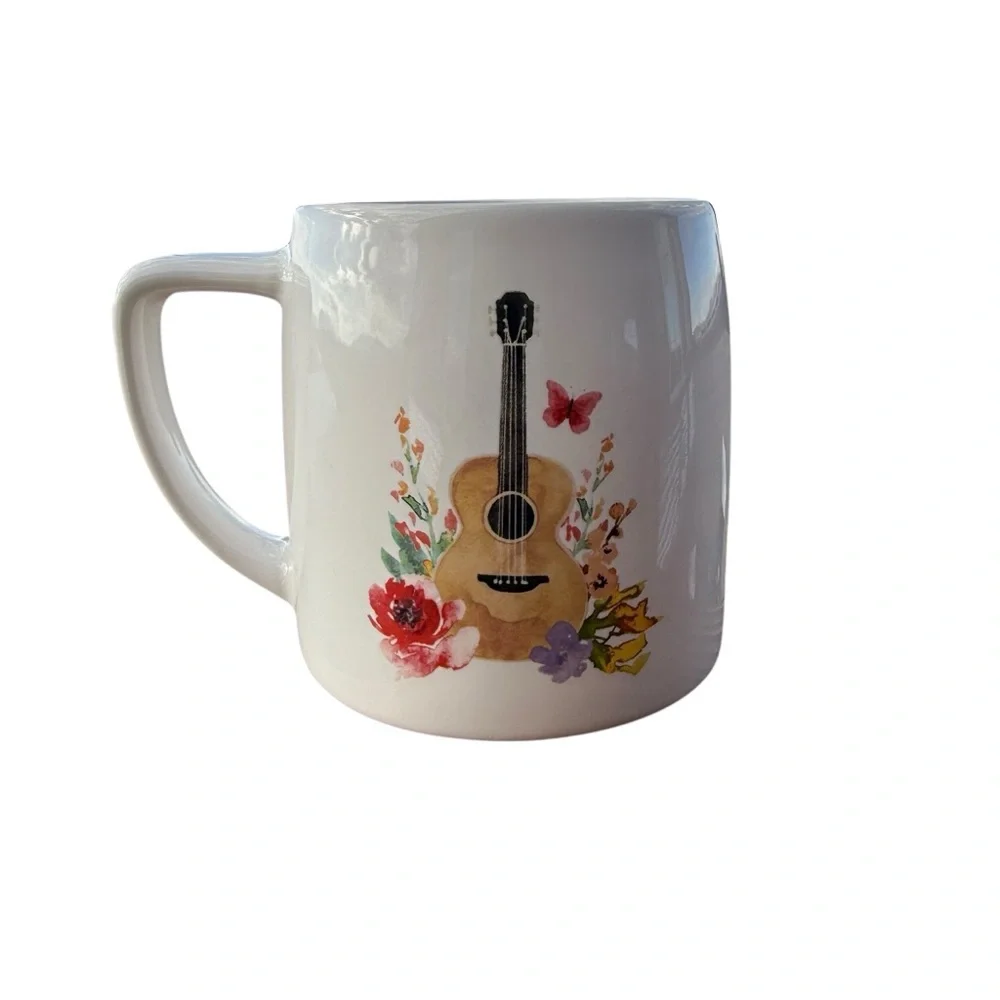 DOLLY PARTON GUITAR & FLOWER CERAMIC COFFEE MUG